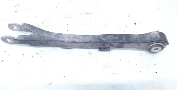 Mercedes-Benz CLS C219 Rear control arm 2303520205