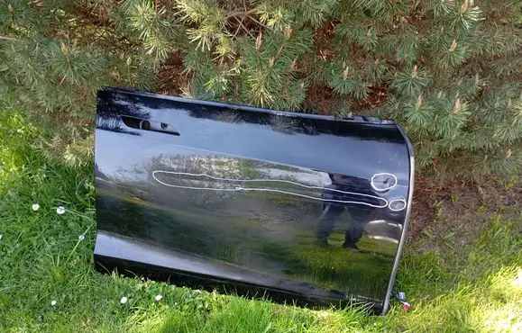 Tesla Model S Front door 600662200G
