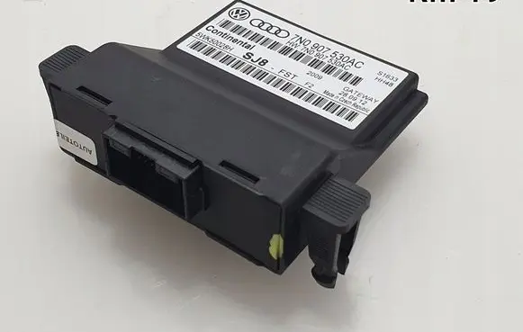 Audi A3 S3 8P Gateway control module 7N0907530AC