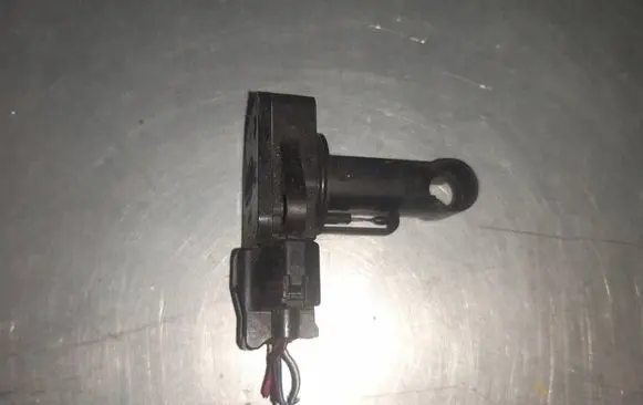 Lexus RX 300 Mass air flow meter 2220422010 1974002030