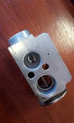BMW 1 E82 E88 Air conditioning (A/C) expansion valve 9182512