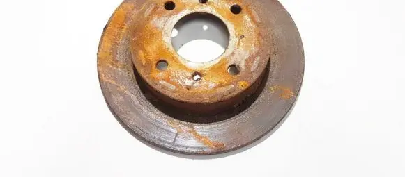 Nissan Almera N16 Rear brake disc neventiliuojamas
