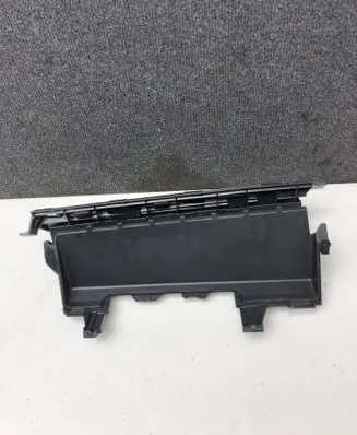 Glove box