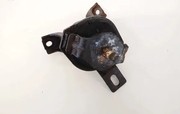Mitsubishi Outlander Engine mount bracket