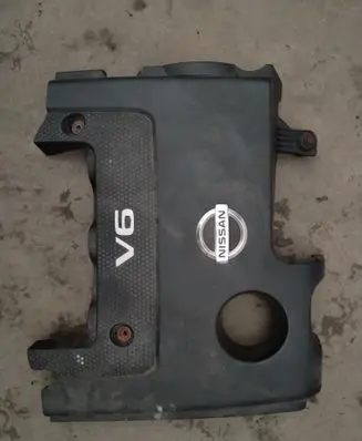 Nissan Murano Z51 Engine cover (trim)