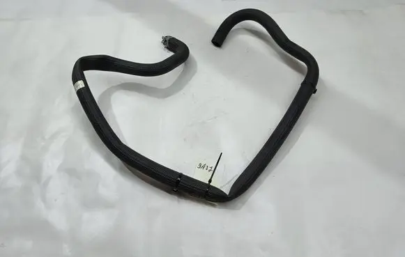 Tesla Model S Engine coolant pipe/hose 106538700C