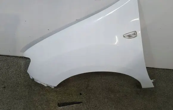 Dacia Logan II Fender 