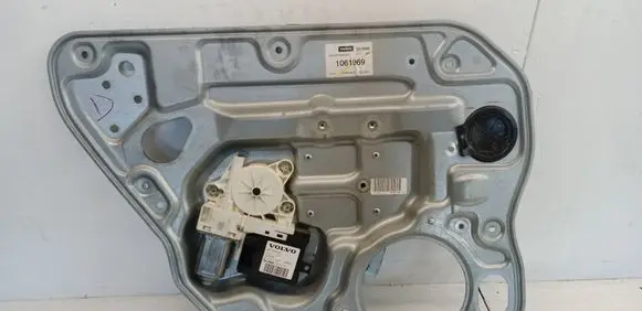 Volvo S40 Rear door window regulator with motor 8679082LH 1061969 30724755