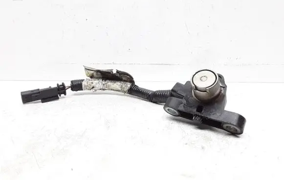 Volvo V60 Crankshaft position sensor 30637803