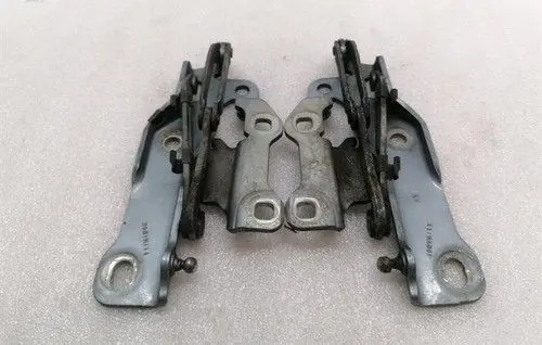 Aston Martin Vanquish V12 Engine bonnet/hood hinges 4G436410917