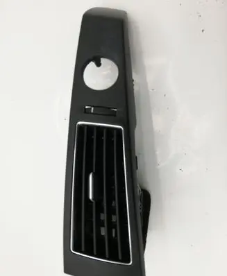 Hyundai ix 55 Dash center air vent grill 974103J000
