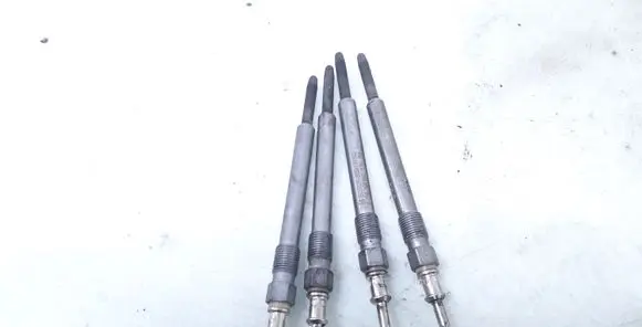 Mercedes-Benz C W203 Glow plug 0250202142