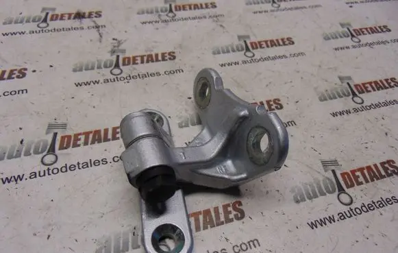 Mercedes-Benz GL X164 Rear door upper hinge