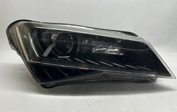 Skoda Superb B8 (3V) Headlight/headlamp 3V1941016B
