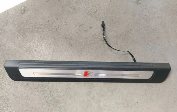 Audi Q5 SQ5 Front sill trim cover 80A947418