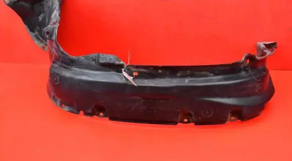 Mazda Tribute Front wheel arch liner splash guards YL84-16035-AF