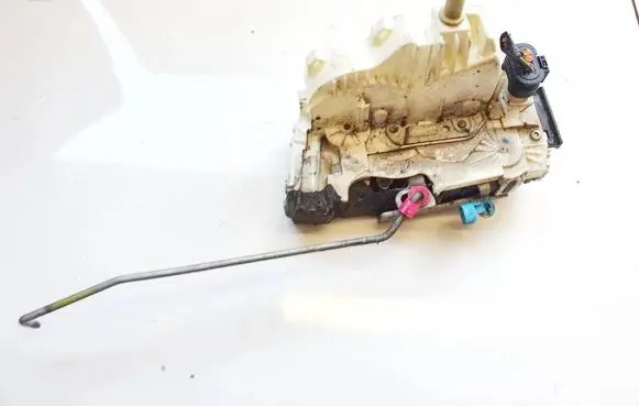 Chrysler Sebring (ST-22 - JR) Front door lock p04589695aca