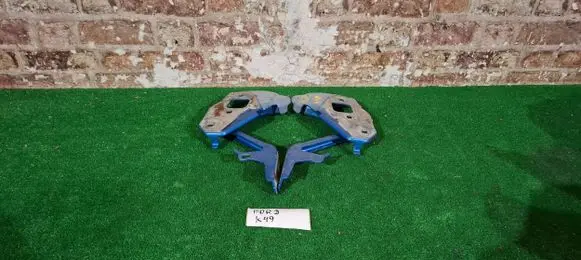 Ford Ka Engine bonnet/hood hinges
