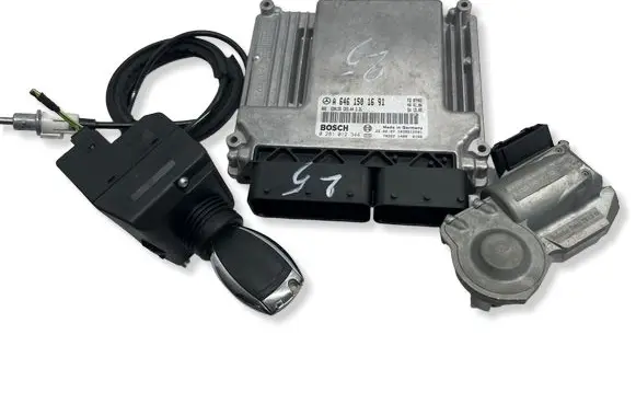 Mercedes-Benz C W203 Engine ECU kit and lock set A6461501691