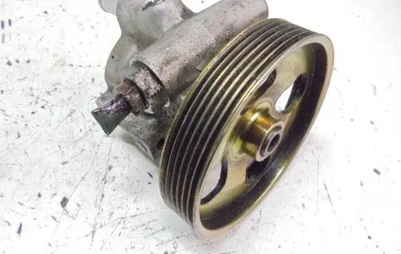 Renault Master II Power steering pump 