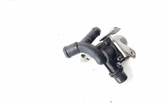 Mercedes-Benz E C207 W207 Coolant heater control valve A6512000031