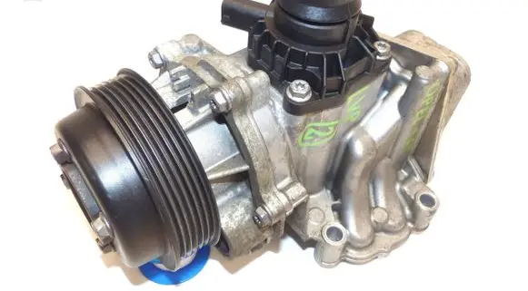 Opel Astra J Water pump 55585429 55569222 55569231