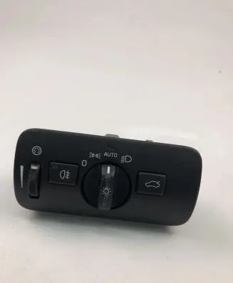 Volvo V40 Light switch 31443831