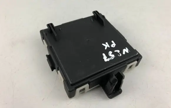 Mercedes-Benz CLS W257 Door control unit/module A2139000718