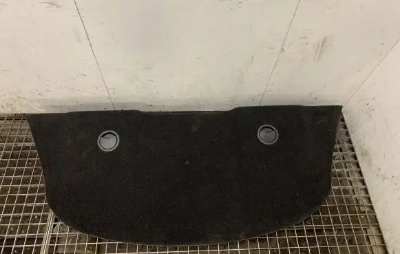 Ford Mustang VI Parcel shelf FR3B6346668AG