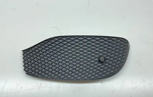 Mercedes-Benz E W213 Front bumper lower grill A2138851600 W213R