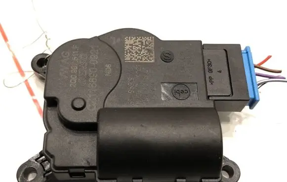 Volkswagen Arteon Air flap motor/actuator 2Q0907511F