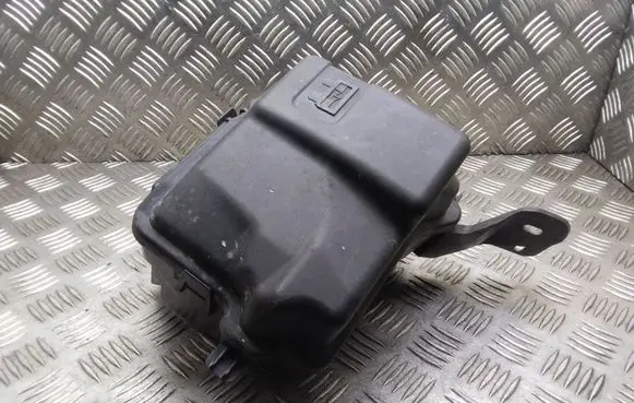 Peugeot 207 Fuse box set 9657287180 9657287080