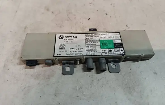BMW 5 E39 Aerial antenna amplifier 6906078