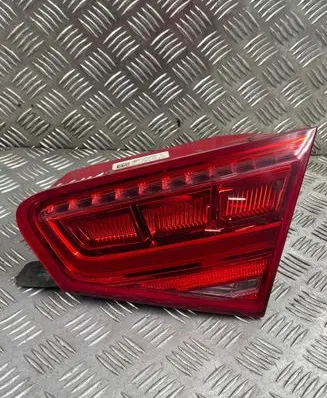 Audi A8 S8 D4 4H Tailgate rear/tail lights 4H0945094