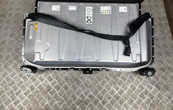 Mercedes-Benz E W213 Hybrid / electric car battery A2053403700