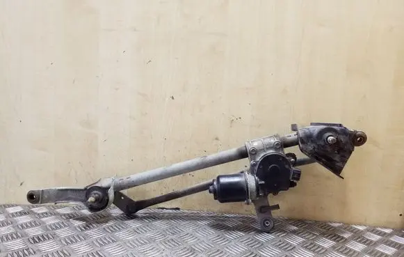 Subaru Outback Front wiper linkage and motor