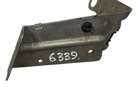 BMW X5M E70 Fender mounting bracket 7188835 51717188835