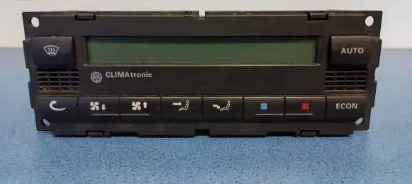Volkswagen PASSAT B5.5 Climate control unit 0005GP