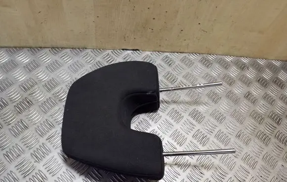 Honda CR-V Front seat headrest 