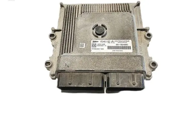 Peugeot 308 Engine control unit/module 9811824980