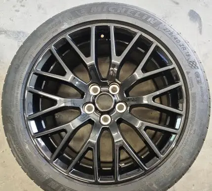 Ford Mustang VI R16 alloy rim 