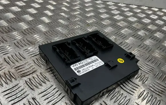 Skoda Superb B6 (3T) Comfort/convenience module 1K0937086A 00020000 5DK00965600