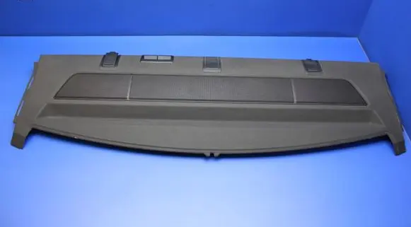 Parcel shelf