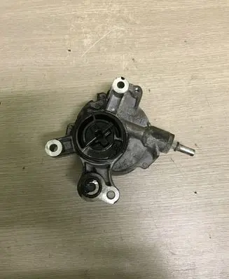 Citroen C4 I Vacuum pump