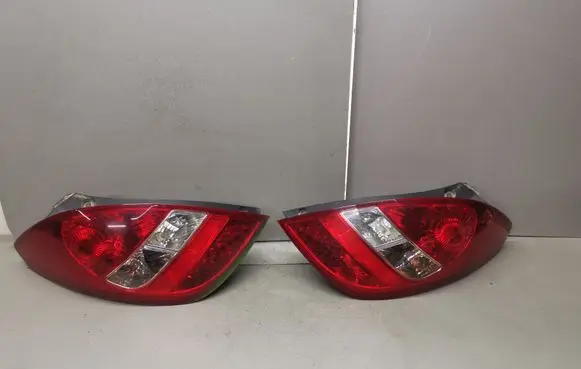 Hyundai i20 (PB PBT) Rear/tail lights set 924021J000 924011J000