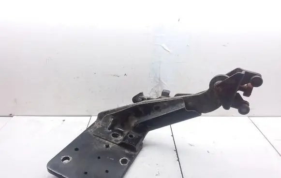 Renault Master III Sliding door lower roller guide/hinge 745963412R
