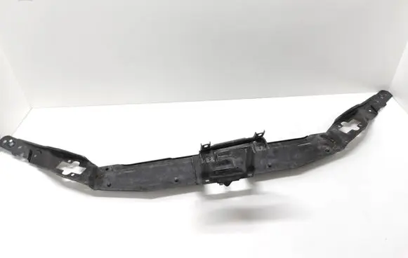 Top upper radiator support slam panel