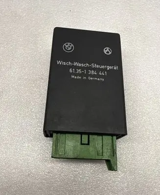BMW 5 E34 Window wiper relay 61351384441