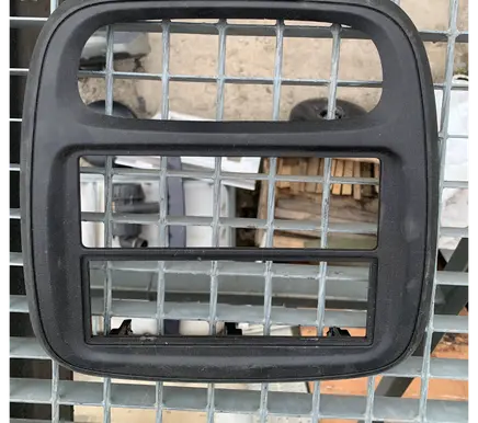 Renault Trafic III (X82) Dashboard center trim panel 682603912R