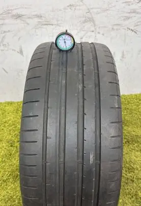 Mercedes-Benz CLA C117 X117 W117 R19 summer tire 